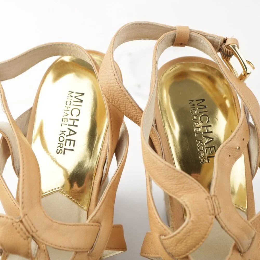 Michael Kors Womens Palm Beach Sandal Size 9.5 Tan Nude Patent Wedge‎ Espadrille